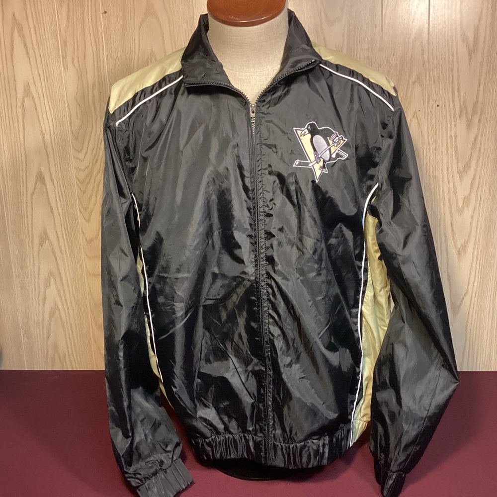 G-III Pittsburgh Penguins mens windbreaker size large G-III by Carl Banks